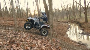 2015_can-am_outlander_l_500_test_creek_hill_side